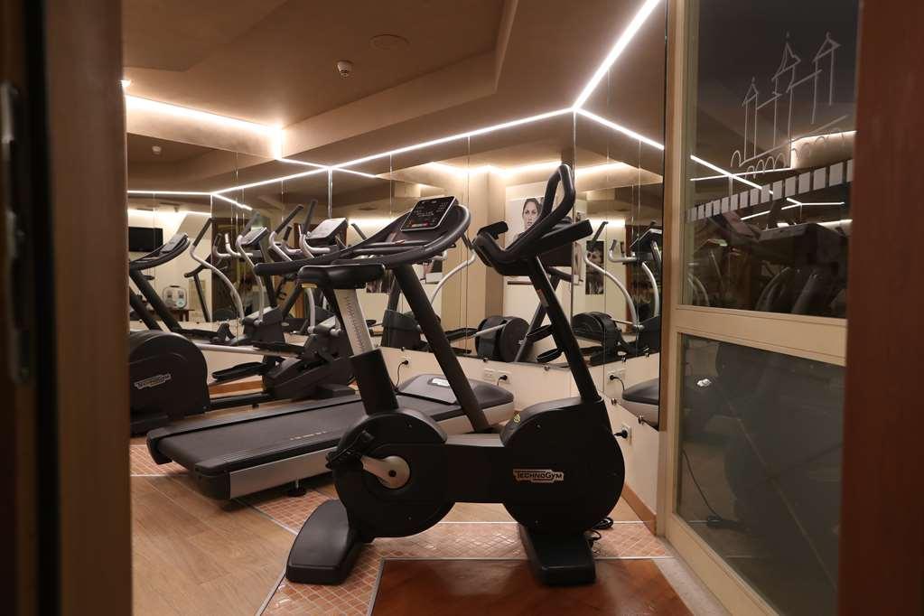 Alpen Suite Hotel Madonna 設備 写真