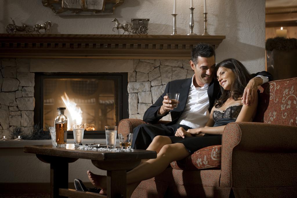 Alpen Suite Hotel Madonna エクステリア 写真